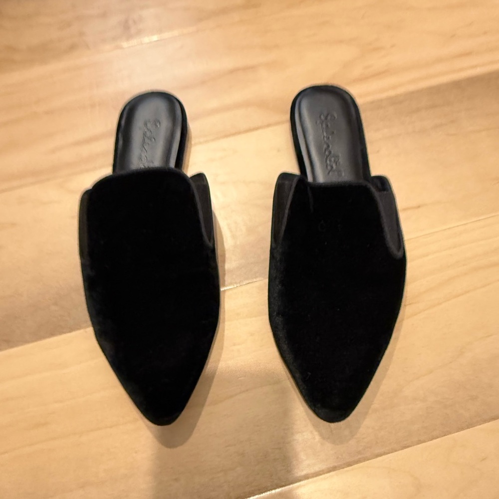 Splendid Black Velvet Mules